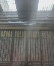 Lương Thu Hằng - Gia đình chúng tôi chuyển công tác, cần bán gấp căn nhà diện tích 115 m2, gần trường học, chợ dân sinh, cách Hồ Tây 2km, điện nước ổn định, khu dân trí cao, ngõ rộng, ô tô vào tận cửa. Liên hệ: 0966658605