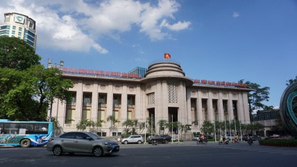 NHNN vừa họp về cơ cấu nợ, HoREA kiến nghị sớm ban hành Thông tư