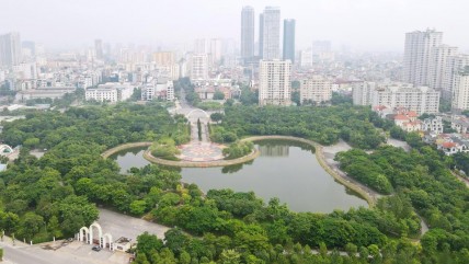 Nhìn thấy gì từ những cuộc thâu tóm dự án của doanh nghiệp ngoại khi thị trường bất động sản khó khăn?