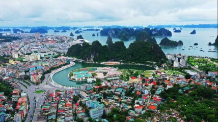Du lịch tăng vọt, bất động sản Quảng Ninh chờ cơ hội khởi sắc