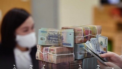 Bao giờ tiền trong ngân hàng hết ế?