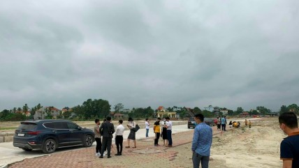 Giá bất động sản có thể bật tăng trở lại, đã đến lúc những nhà đầu tư trực chờ trên thị trường xuống tiền?