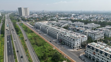 Tp.HCM: Giá trung bình biệt thự, liền kề đạt mức 350 triệu đồng mỗi m2