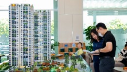 Giá nhà liên tục tăng cao, mua chung cư khu vực ven Hà Nội càng khó