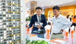 Chuyên gia dự báo giá bán chung cư sẽ khó giảm nhiệt trong 1 năm tới