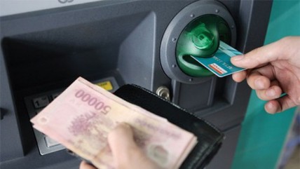 Tiền để trong thẻ ATM có bị mất?