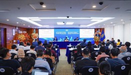 ĐHCĐ Vinaconex: Khởi công dự án trên đất vàng thủ đô, sẵn sàng làm đường sắt tốc độ cao