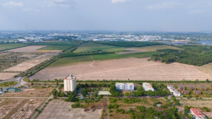 Nhà đầu tư thua lỗ vì ôm đất theo sáp nhập tỉnh
