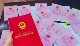 Hàng triệu sổ hồng giấy có thể sẽ không còn, chuyện gì sẽ xảy ra?