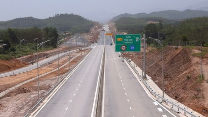 6 tuyến cao tốc sắp về đích
