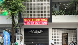 Mặt bằng nhà phố giảm nửa giá thuê để giữ khách cuối năm