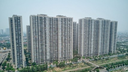 Nghịch lý chung cư mới đua tăng giá dù hàng chuyển nhượng giảm nhiệt