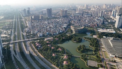 Giá chưa giảm, lãi suất tăng: Người mua nhà nên làm gì?