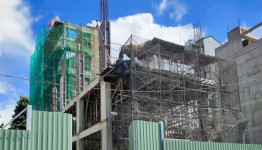 Vỡ ngân sách xây nhà vì giá vật liệu tăng