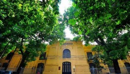 Hà Nội: Không di dời toàn bộ bệnh viện, trường học ra khỏi khu vực trung tâm