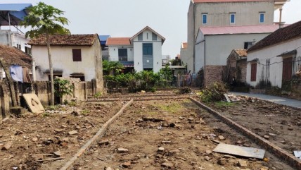 Đất nền vùng ven Hà Nội lại nổi sóng