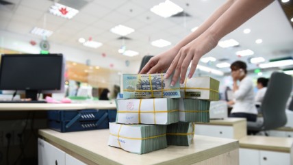 Ngân hàng Nhà nước gỡ khó thanh khoản cho nhà băng quốc doanh