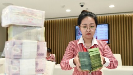 NHNN quay đầu hút ròng 5 phiên liên tiếp, lãi suất liên ngân hàng hạ nhiệt
