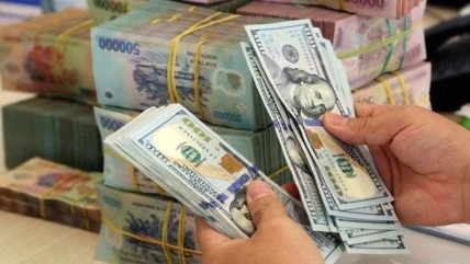 VND tăng giá dù USD mạnh lên: Điều gì đang xảy ra?