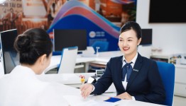Lãi suất huy động và bài toán NIM những tháng cuối năm