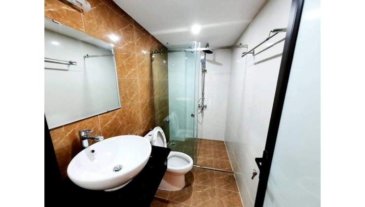 BÁN NHÀ RIÊNG PHỐ QUAN NHÂN: 37M2 *4 TẦNG, GẦN PHỐ, TRƯỜNG, CHỢ, AN NINH ĐỈNH, TIỆN ÍCH NGẬP TRÀN, NHỈNH HƠN 5 TỶ.