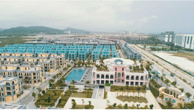 Duy nhất biệt thự biển, sở hữu vĩnh viễn, Paris Villas duy nhất tại Phú Quốc. Giá chỉ từ 7 tỷ
