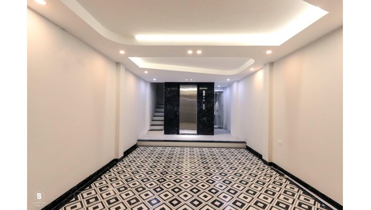Cần Bán Gấp Nhà Mặt Phố Hoàng Ngân DT 50m x 7 Tầng Thang Máy Giá Em Chào Bán 14 Tỷ Có Thương Lượng.