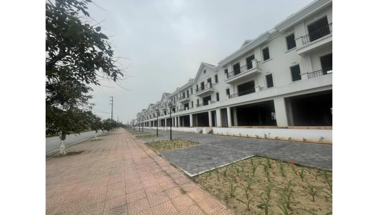 Bán nhà mặt phố Times Garden Vĩnh Yên, Cạnh Sân Gofl Đầm Vạc