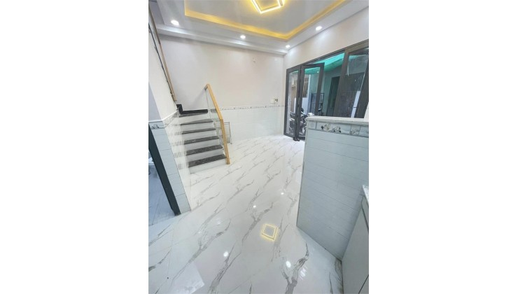 Chính Chủ bán Nhà Căn Góc , 5 Tầng , 4x5.3 , Trần Xuân Soạn , chỉ 3,59 tỷ