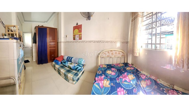 Nhà bán hẻmTôn Đản, p15 quận 4 TP Hồ Chí Minh