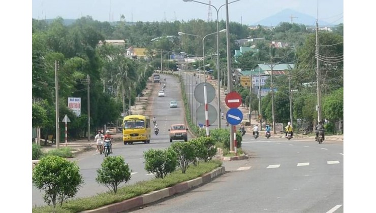 Bán Nhà TỐ HỮU - Ở Đẹp - Kinh Doanh Tuyệt Vời - Ô TÔ TRÁNH - 2 Thoáng