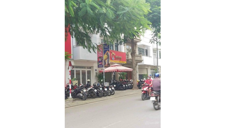 Bán nhà đẹp trong KDC Him Lam Phú Đông, Phạm văn đồng, sổ hồng rêng 1 trệt 2 lầu có sổ hồng