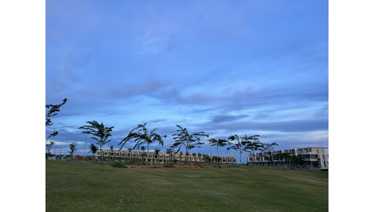 Mở bán shophouse view trực diện biển - Mũi Né Summer Land đối diện sân golf See Links