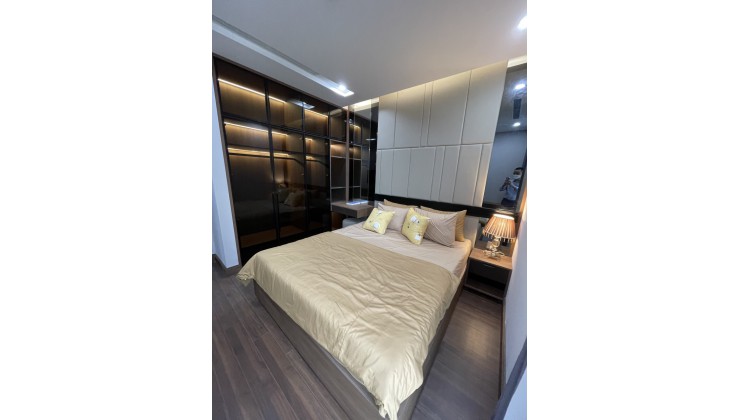 Căn hộ Luxury góc 136m view hồ Trung Văn giá 5,3 tỷ, sổ lâu dài