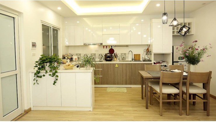 Cho Thuê Căn Hộ Dịch Vụ Trong Ngõ Đường  Xuân Diêu, Tây Hồ, Hà Nội (bao phí dịch vụ)