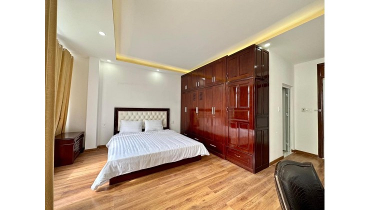 Nhà 3 tầng TTTP Phước Long, Nha Trang DT:96.5m², Giá 5,5 tỷ