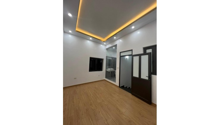 8.BÁN NHÀ NAY AEON CHỢ HÀNG DÂN XÂY ĐỘC LẬP FULL ĐỒ 4 TẦNG 50M2 CÓ SÂN CỔNG RIÊNG