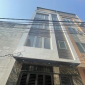 Bán nhà Thạch Bàn, Long Biên, ô tô đỗ cửa, 1 nhà ra ô tô tránh, diện tích 32m2, giá 3.65 tỷ