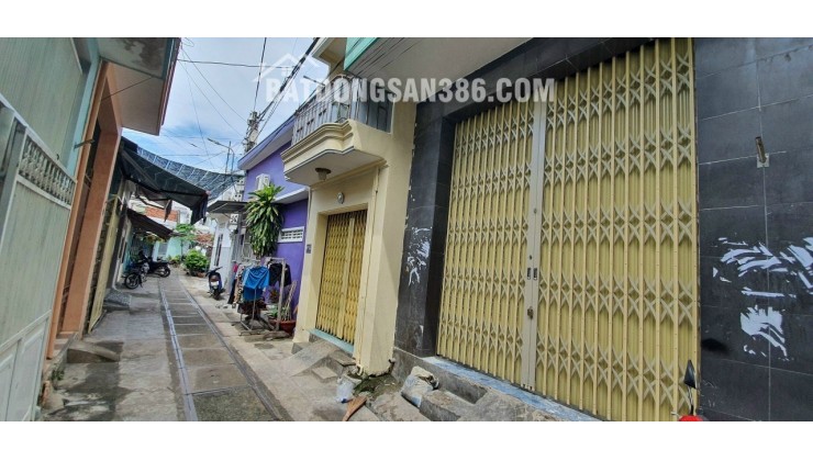 Cần bán nhanh căn nhà hẻm đường Đề Pô, phường Phước Tân, TP Nha Trang