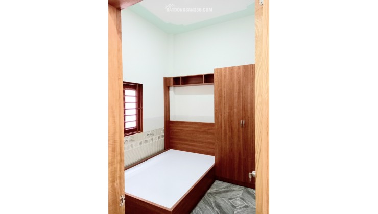 Bán nhà 1 trệt 1 lầu sổ sẵn, nội thất đầy đủ tại Tân Uyên, Bình Dương