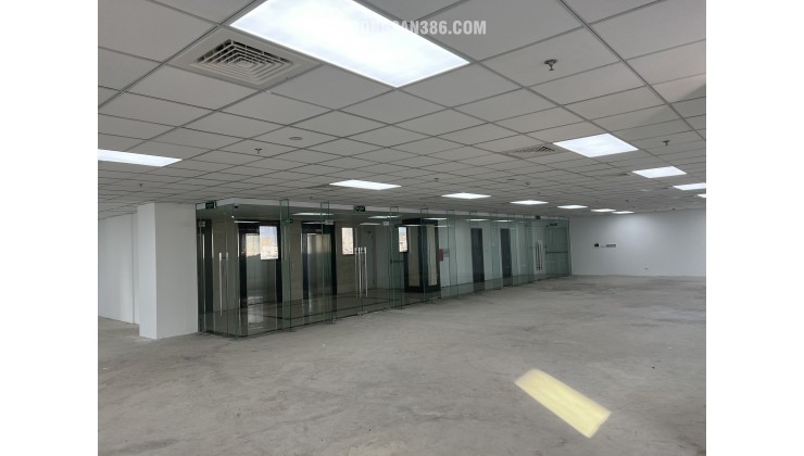 Sàn văn phòng chuyên nghiệp tại 80 Duy Tân cho thuê DT 100m2 trở lên, sàn đẹp, giá rẻ, vị trí hot