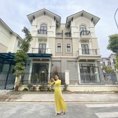 Mua Bán Biệt thự căn Góc hiếm có khó tìm 130,5m2 3 tầng sẵn tại Thành Phố Từ Sơn Centa City