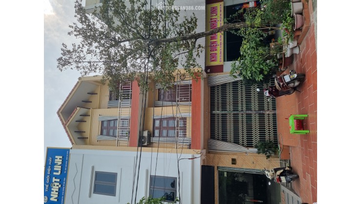 Chính chủ cần bán nhà 3 tầng tại Thành Phố Bắc Ninh