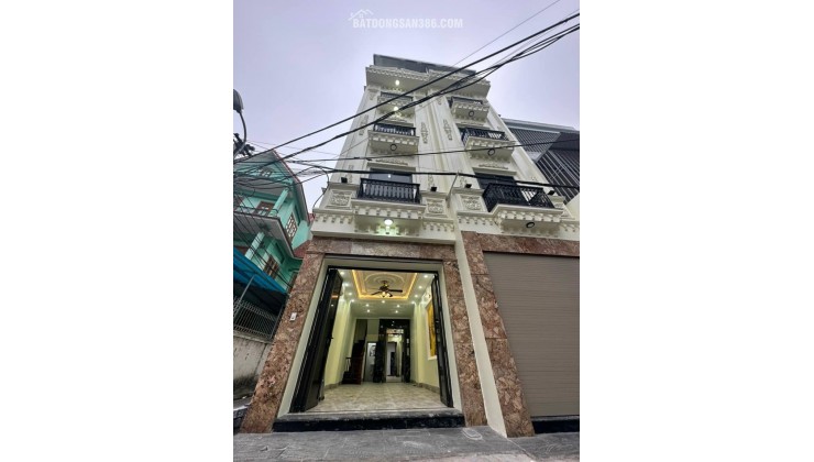 Nhà Đẹp Phường Giang Biên - Long Biên – 36m2 – 5 tầng – 3,5m mặt tiền – giá 5,6 tỷ