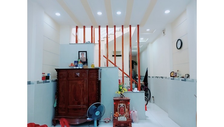 Bán Nhà Quận 3 CMT8 - 47m2 - Ngang 3m9 nỡ hậu - Giá 6.5 tỷ thương lượng.