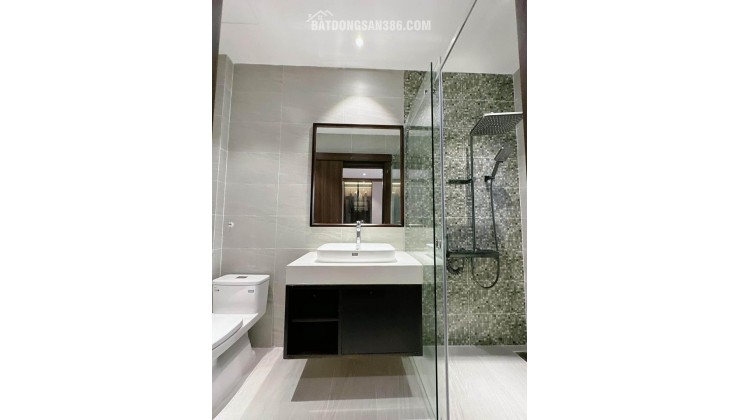 Cần Tiền Bán Gấp Căn Nhà HXH Đường Nguyễn Hồng Đào, Phường 14, Tân Bình, SHR, Giá 1.79 Tỷ