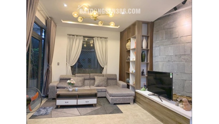 Nhà 3 tầng mặt tiền đường 5.5m ngay cầu Rồng Đà Nẵng, nhà mới đẹp Chỉ hơn 3 tỷ-0901127005.