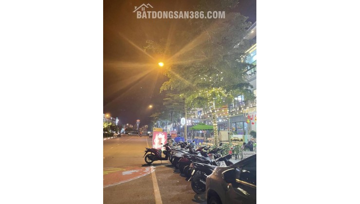 Chỉ 3,5 Tỷ sở hữu ngay lô liền kề đã xây dựng cả 3 tầng hoàn thiện mặt ngoài đầu tư hay ở đều được