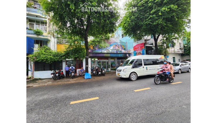 Quận 10 Nguyễn Duy Dương nhà đẹp 5 tầng BTCT  nở hậu