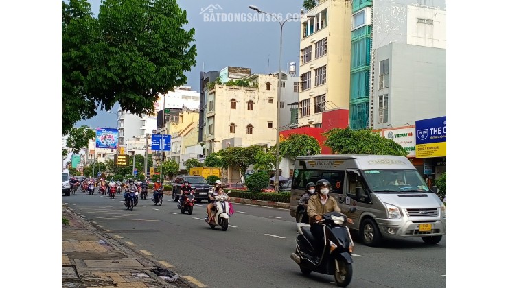 Bán nhà hẻm ô tô tránh, đường Thân Nhân Trung, phường 13 Tân Bình, 10.9 tỷ